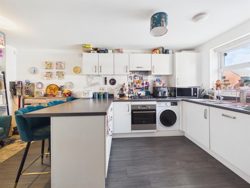 Images for Wendling Road Kingsway, Gloucester