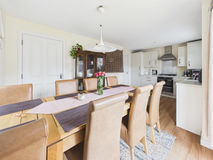 Images for Walnut Close, Brockworth, Gloucester