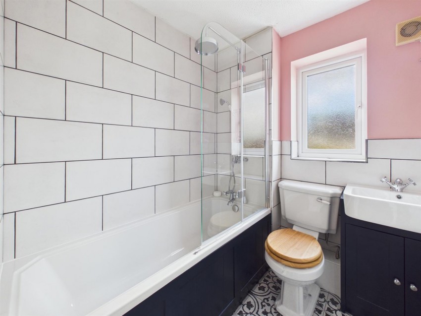 Images for Griffon Close, Quedgeley, Gloucester