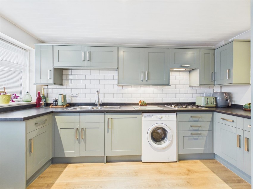 Images for Hillside, Larkham Close, Gloucester