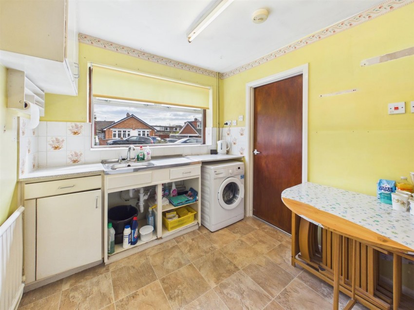 Images for Chatsworth Avenue, Tuffley, Gloucester