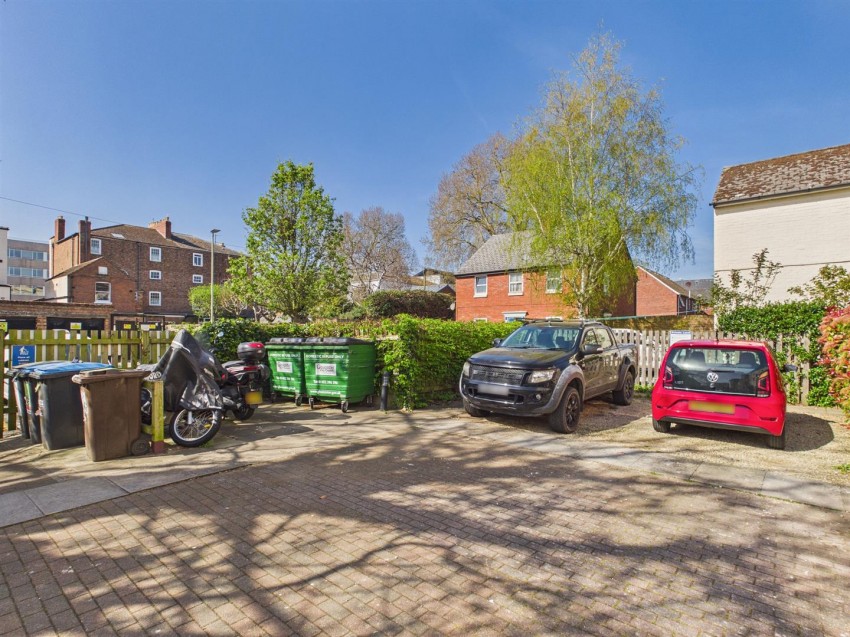 Images for Brunswick Square, Gloucester