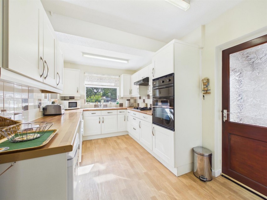Images for Park Avenue, Longlevens, Gloucester