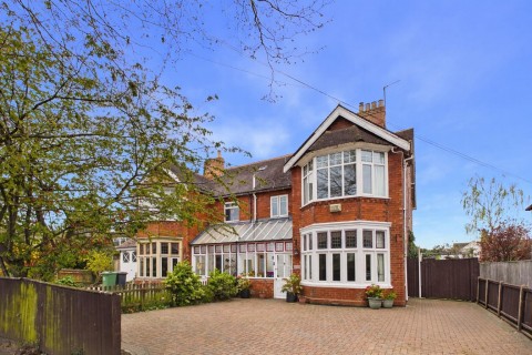 View Full Details for Semi-Detached House with Detached Annexe