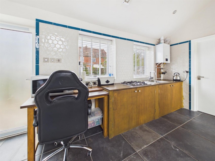 Images for Semi-Detached House with Detached Annexe