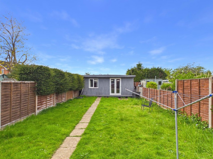Images for Holtham Avenue, Churchdown, Gloucester