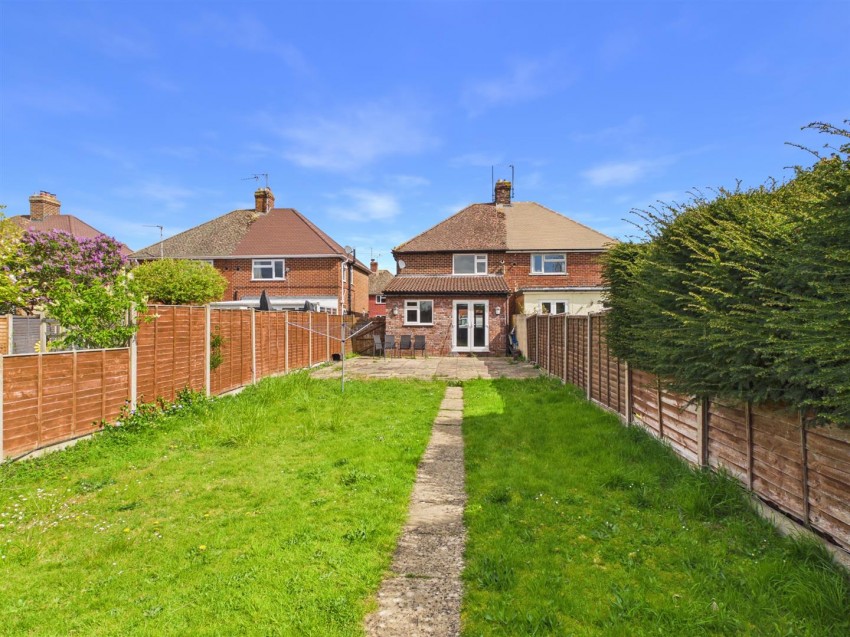 Images for Holtham Avenue, Churchdown, Gloucester