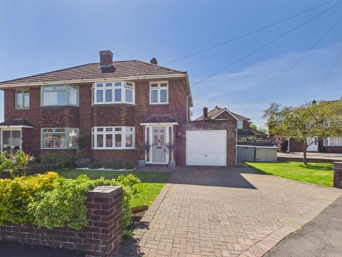 View Full Details for Lavington Drive, Longlevens, Gloucester