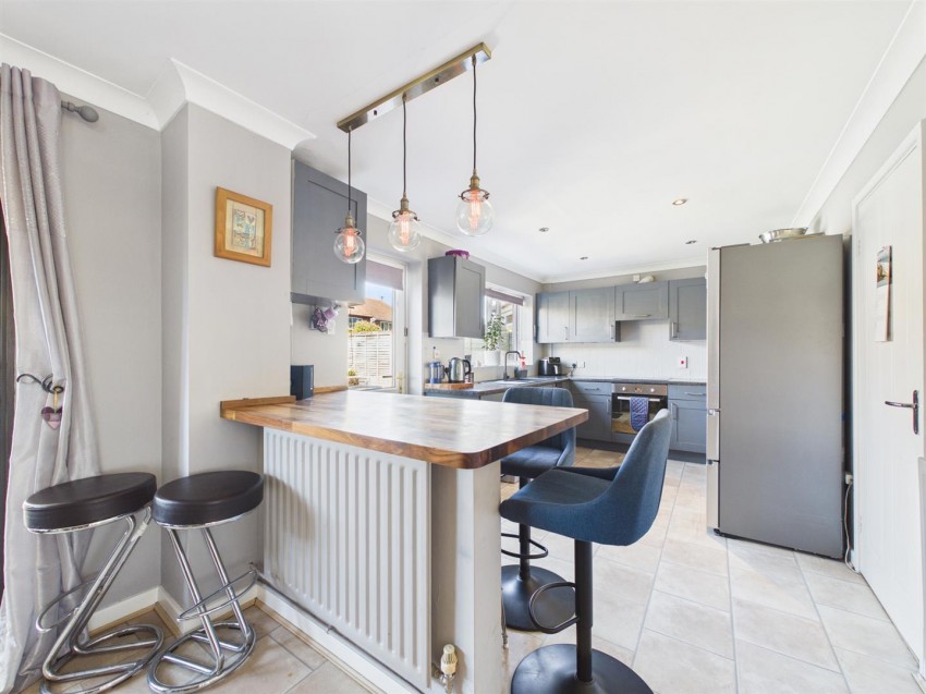 Images for Foxleigh Crescent, Longlevens, Gloucester