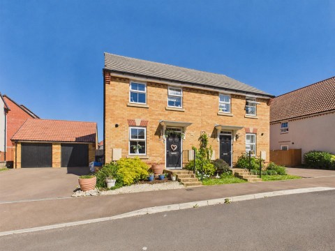 View Full Details for Brambling Way, Hardwicke
