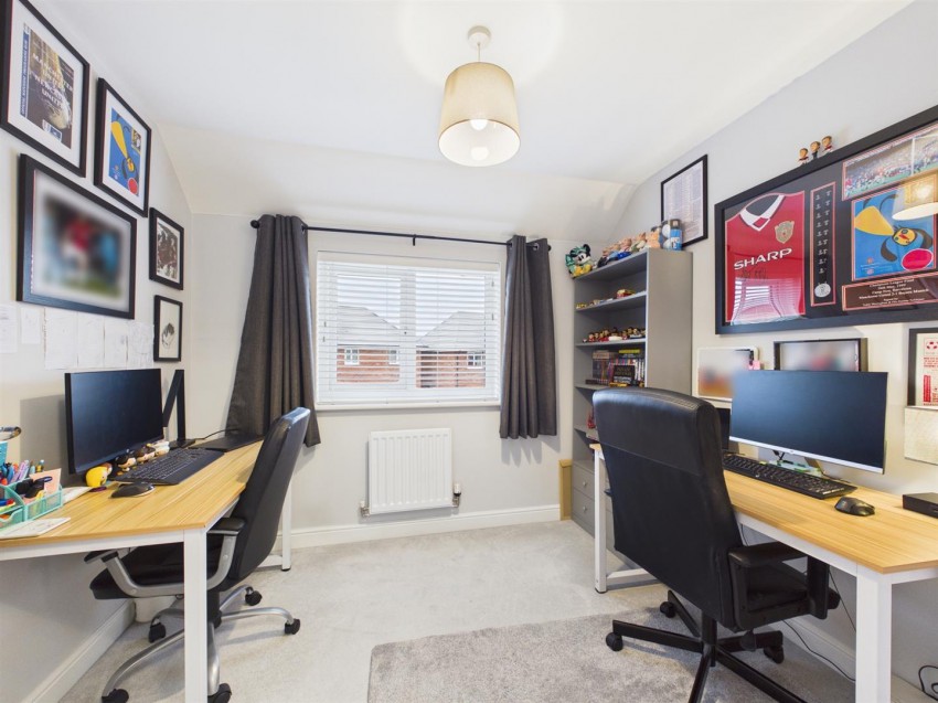 Images for Wadley Close, Gloucester