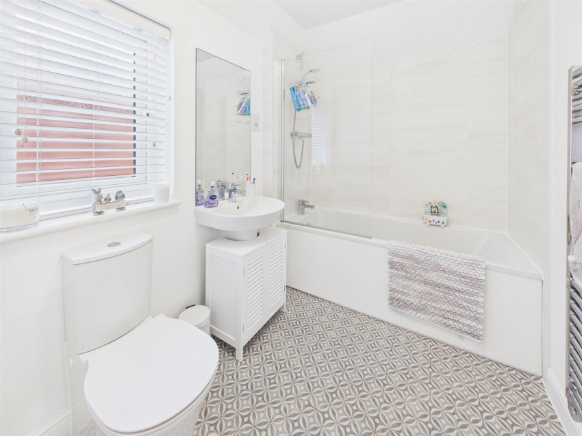 Images for Wadley Close, Gloucester