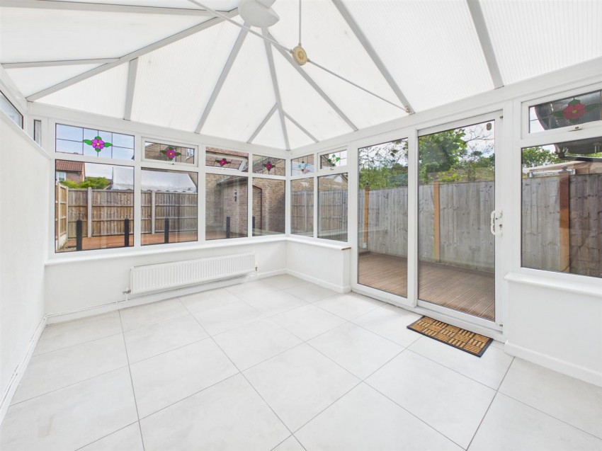 Images for Buscombe Gardens, Hucclecote, Gloucester