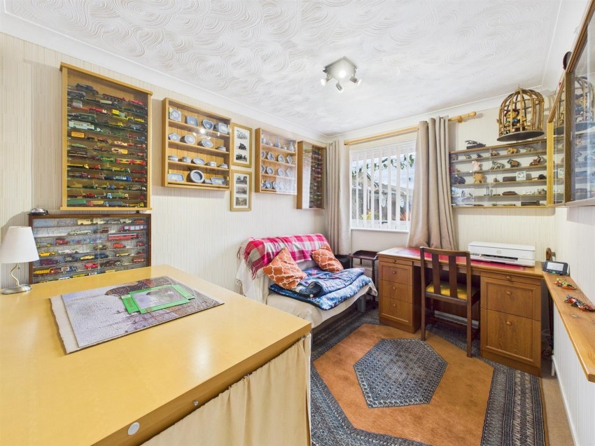 Images for Swift Road, Abbeydale, Gloucester