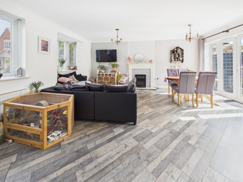 Images for Youngs Orchard, Abbeymead, Gloucester