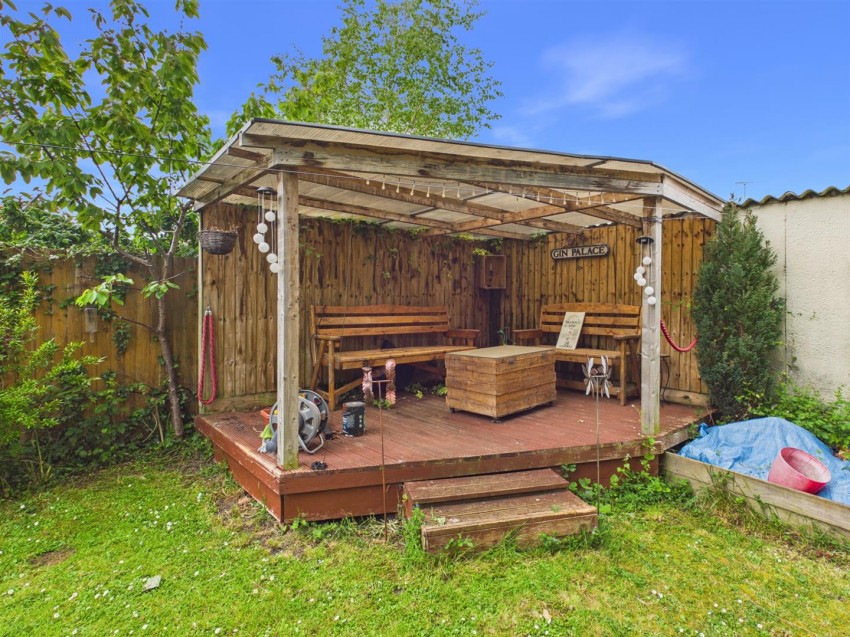Images for Birchall Avenue, Matson
