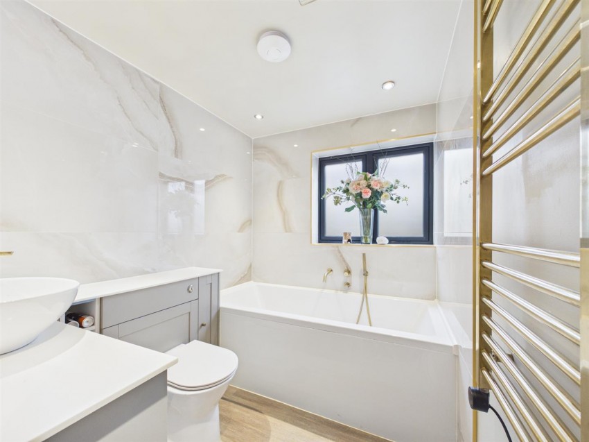 Images for Fern Lawn, Abbeydale, Gloucester