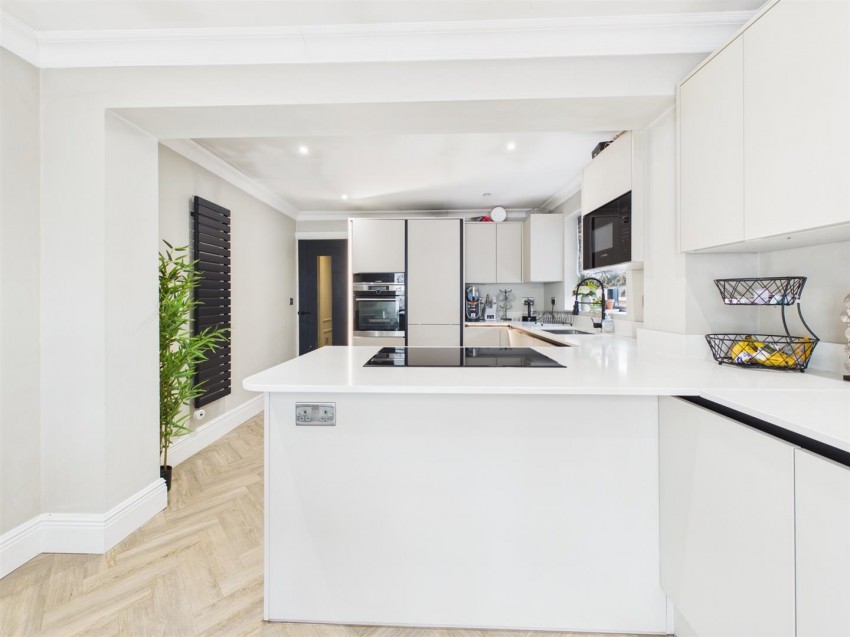 Images for Fern Lawn, Abbeydale, Gloucester