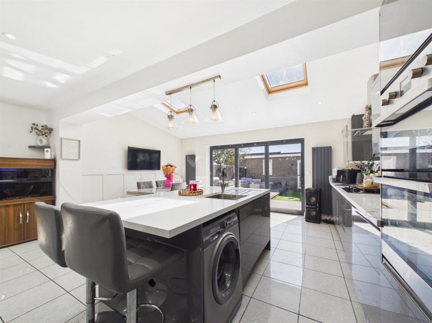 Images for Munsley Grove, Matson, Gloucester