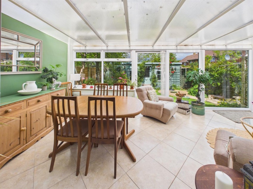 Images for Green Gardens, Brockworth, Gloucester