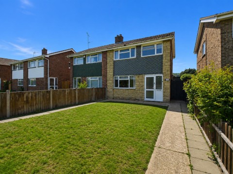 View Full Details for Stonechat Avenue, Abbeydale, Gloucester
