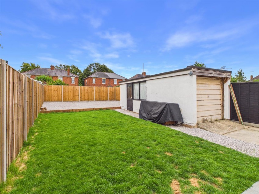 Images for Kitchener Avenue, Linden, Gloucester