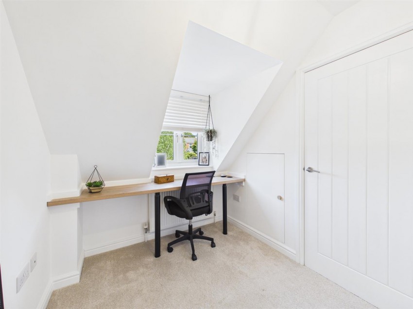 Images for Old Elmore Lane, Quedgeley, Gloucester