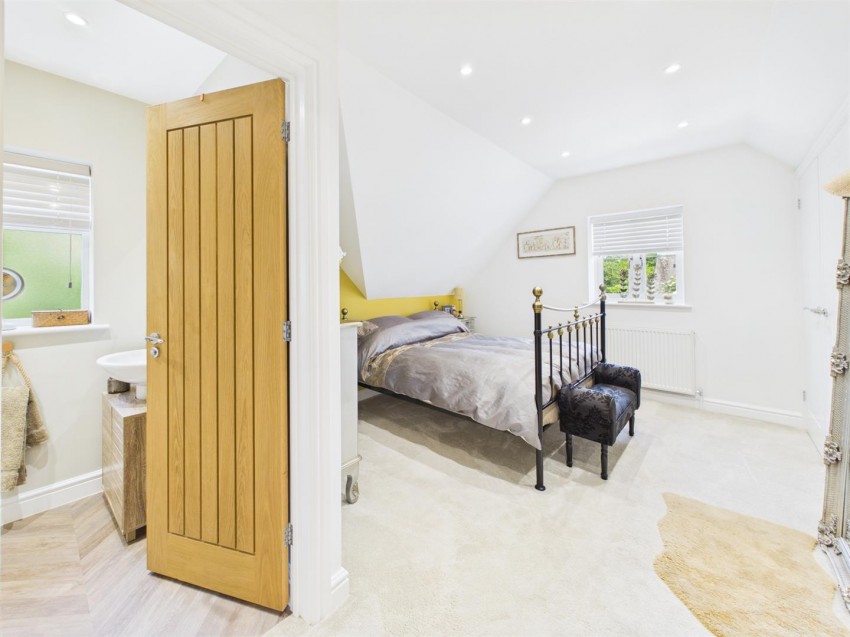 Images for Old Elmore Lane, Quedgeley, Gloucester
