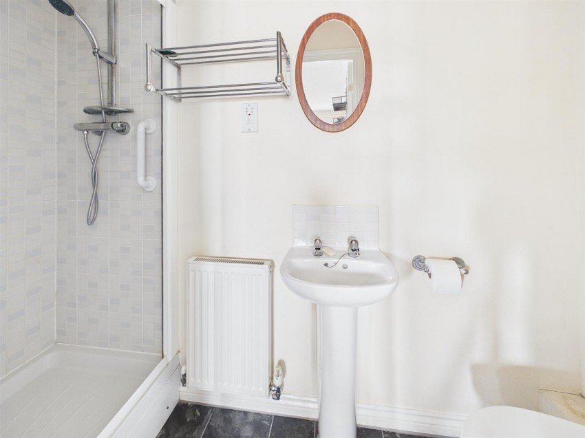 Images for Pinewood Drive, Cheltenham