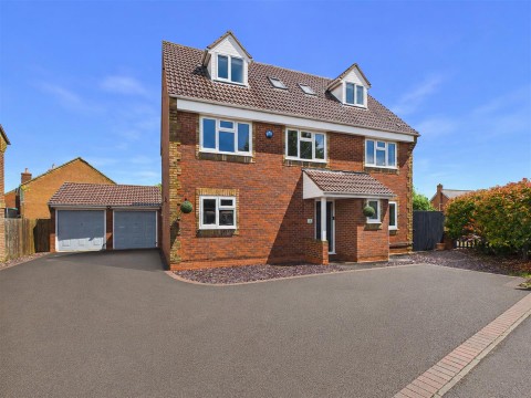 View Full Details for James Grieve Road, Abbeymead, Gloucester