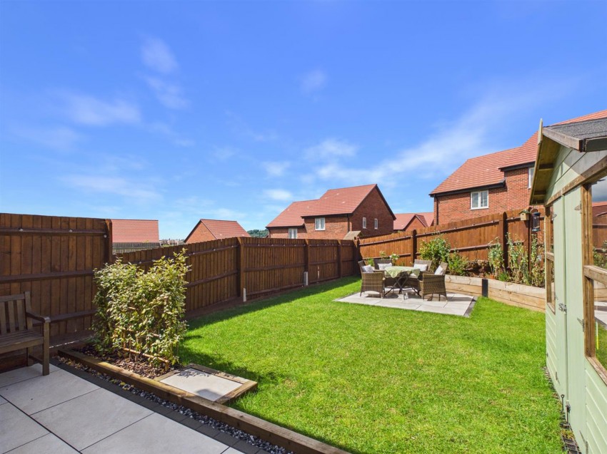 Images for Bluebell Crescent, Brockworth, Gloucester
