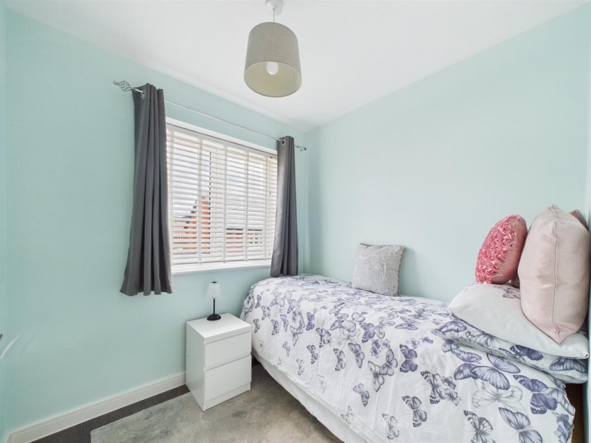 Images for Bluebell Crescent, Brockworth, Gloucester
