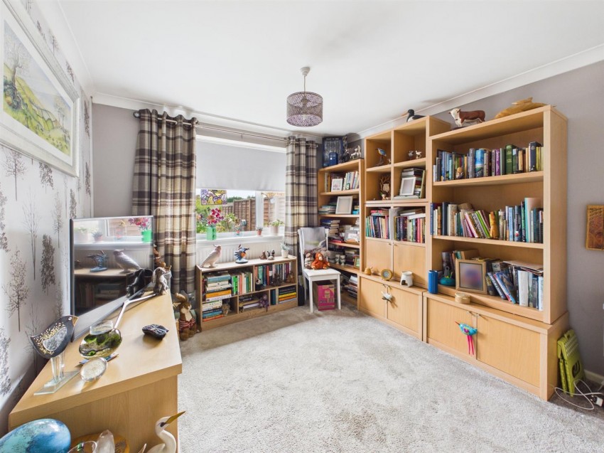 Images for Kaybourne Crescent, Churchdown, Gloucester