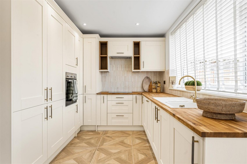 Images for Hildyard Close, Quedgeley