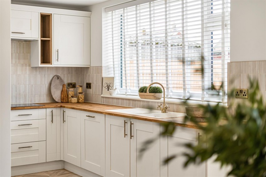 Images for Hildyard Close, Quedgeley