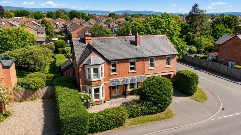 View Full Details for Oxstalls Lane, Longlevens