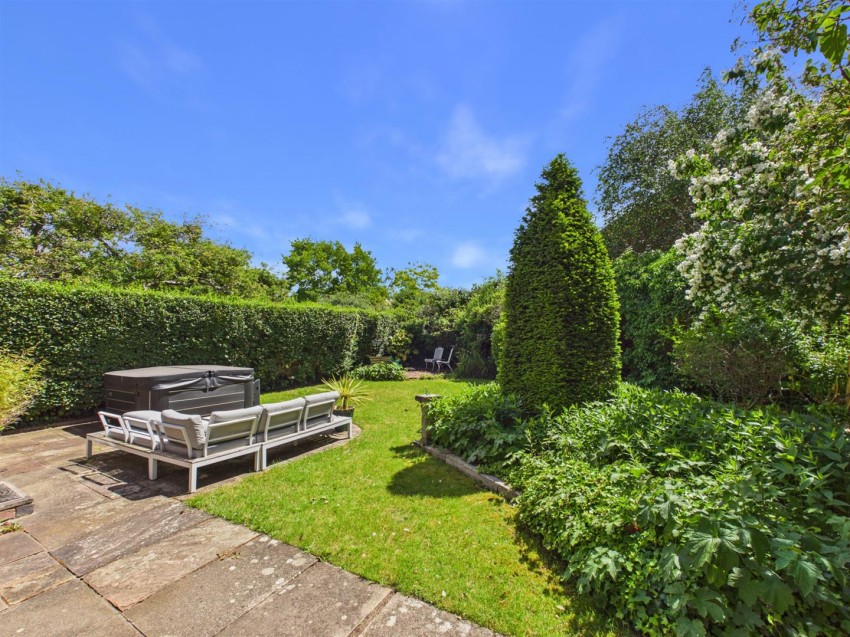 Images for Oxstalls Lane, Longlevens