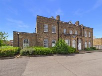 Cheltenham Road, Longlevens