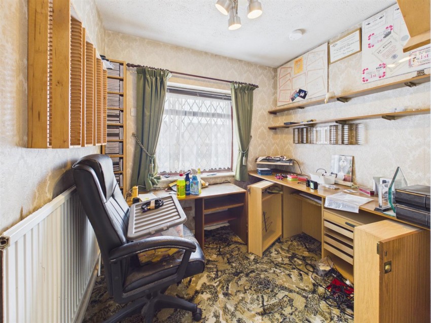Images for Lynmouth Road, Hucclecote, Gloucester