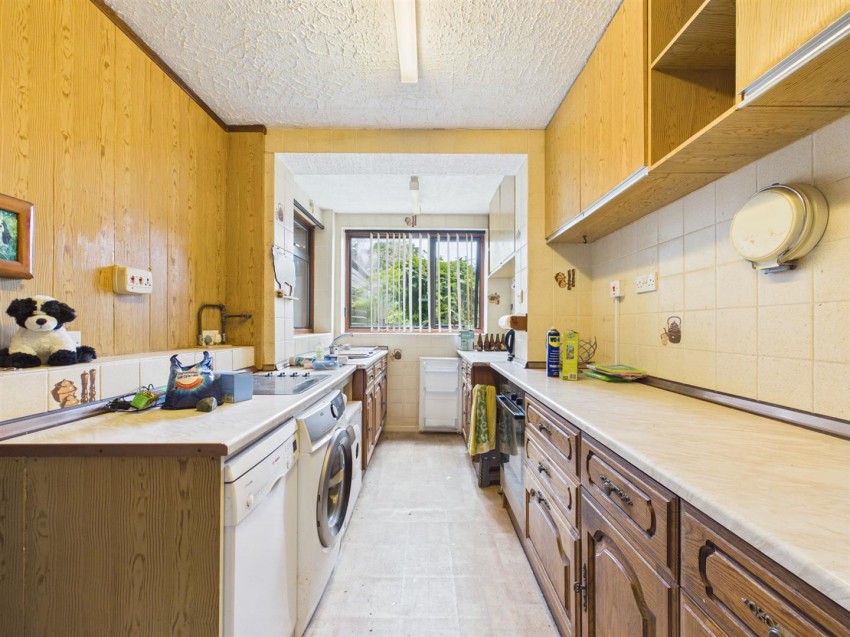 Images for Lynmouth Road, Hucclecote, Gloucester