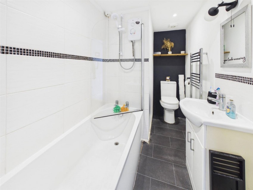Images for Deerhurst Place, Quedgeley, Gloucester