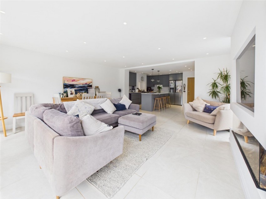 Images for Longford Lane, Longlevens, Gloucester