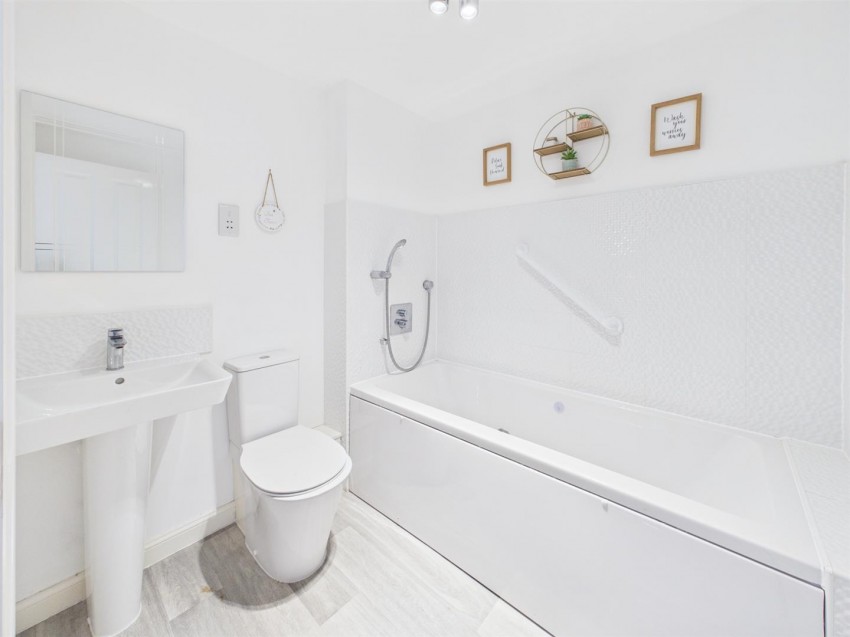 Images for Aspen Way, Brockworth, Gloucester