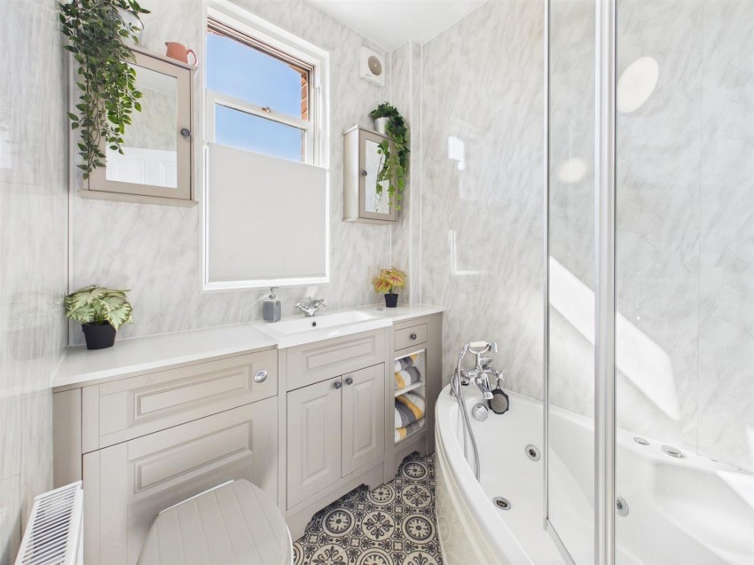 Images for Oxstalls Lane, Longlevens, Gloucester
