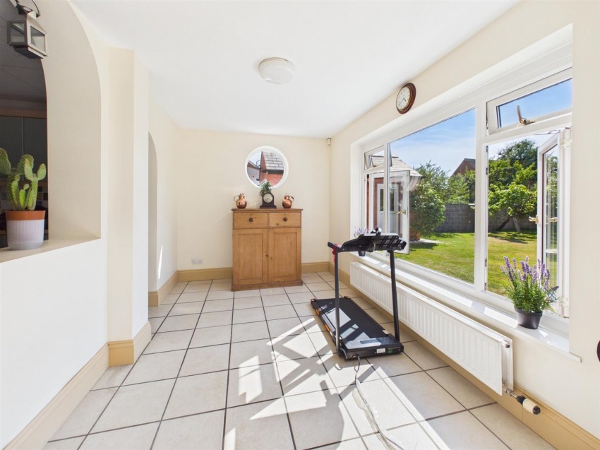 Images for Oxstalls Lane, Longlevens, Gloucester