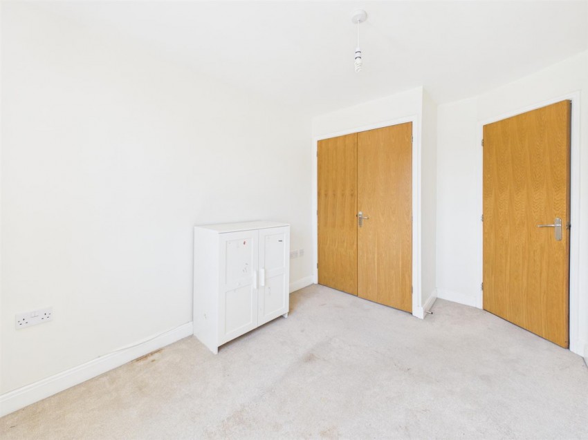 Images for Hampton Court, Gloucester