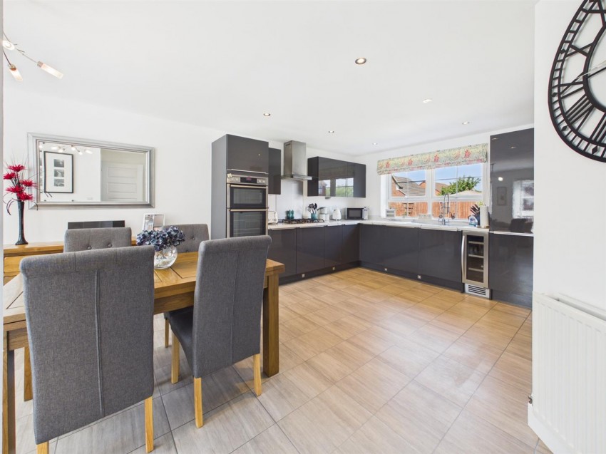 Images for Bircher Way, Hucclecote, Gloucester