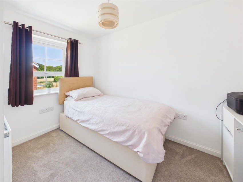 Images for Bircher Way, Hucclecote, Gloucester