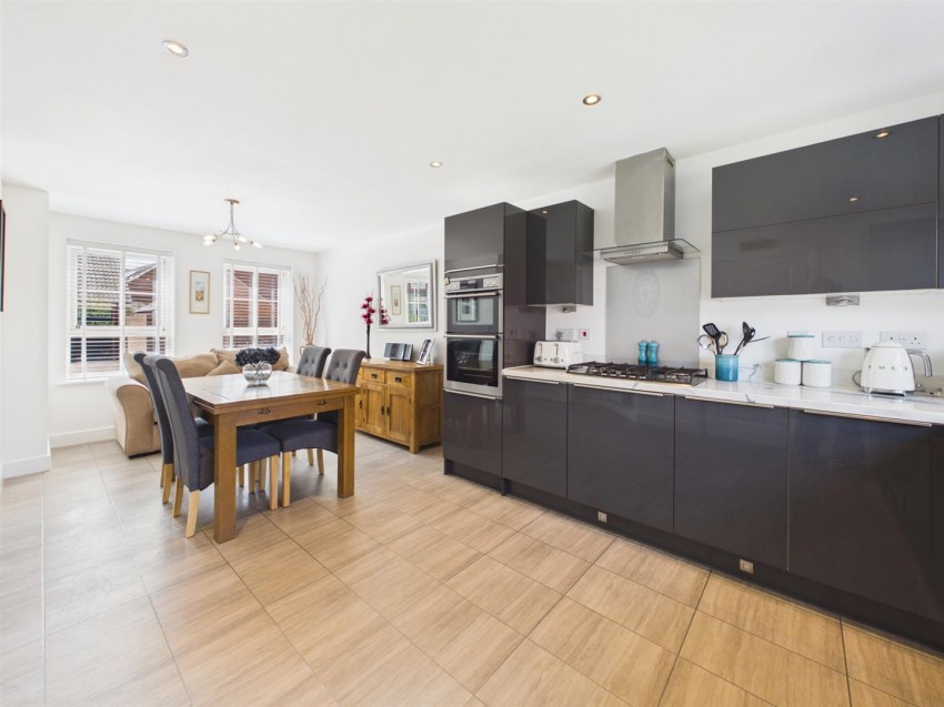 Images for Bircher Way, Hucclecote, Gloucester