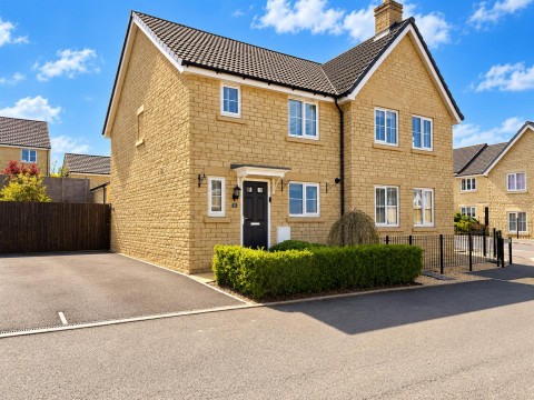 View Full Details for Peregrine Road, Brockworth, Gloucester